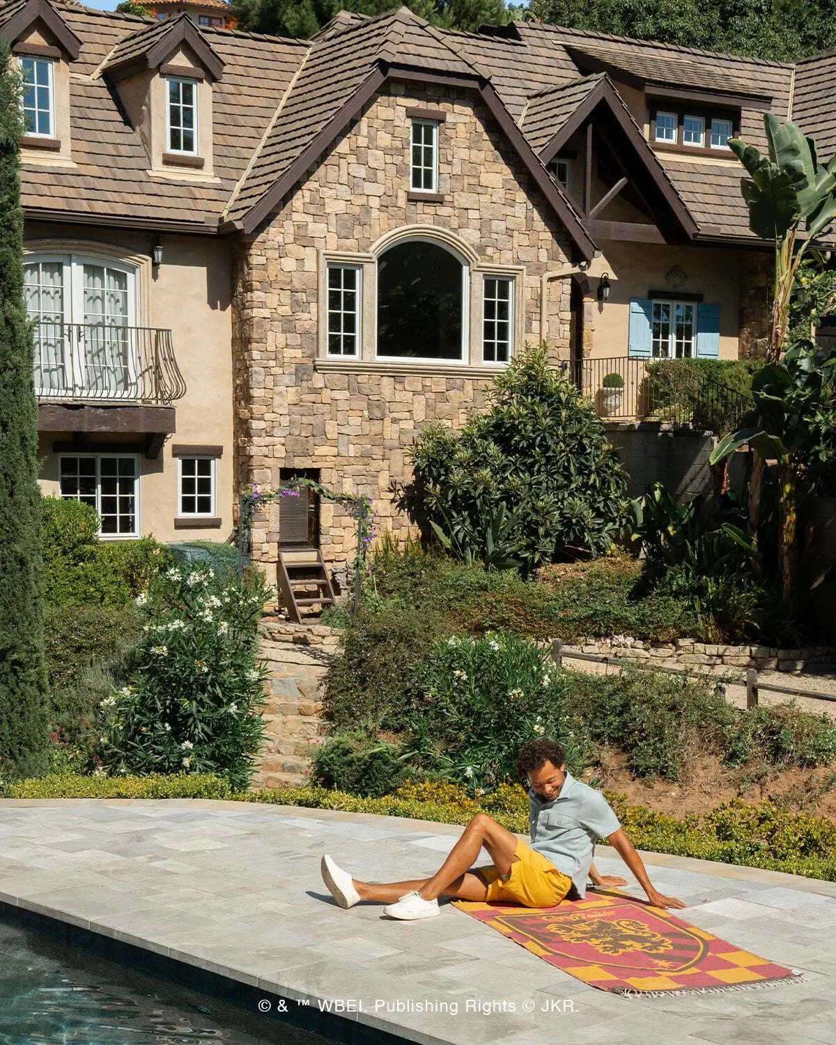 Gryffindor Towel | Sand Cloud - Image 6