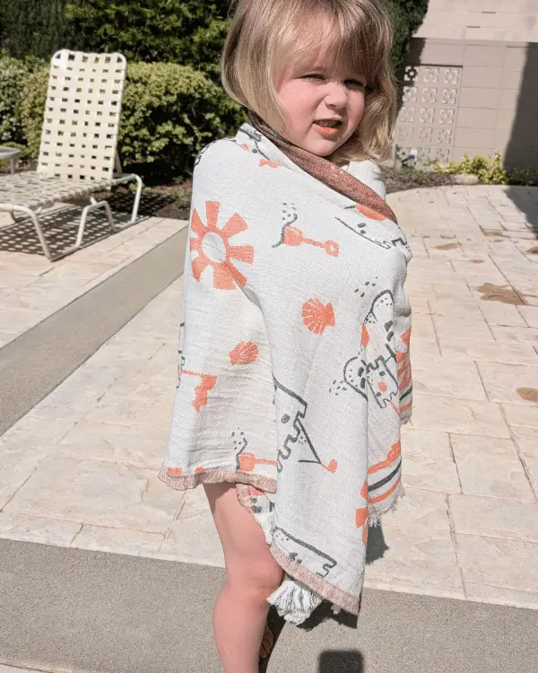Sand Castle Kids Towel | Sand Cloud - Image 3
