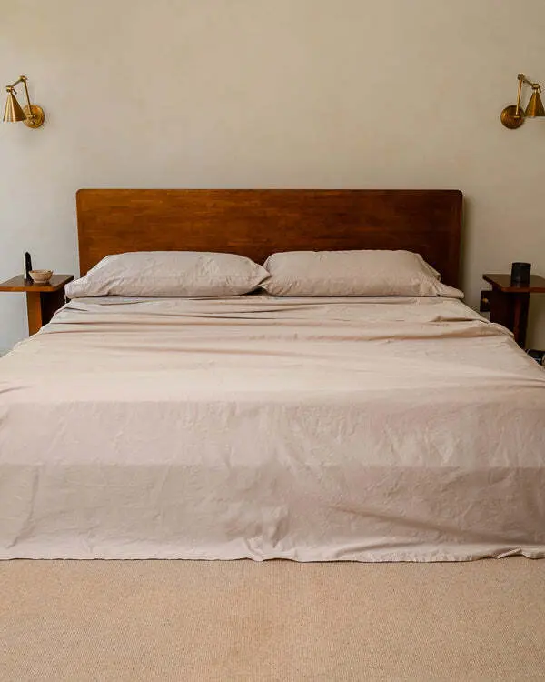 Alternative view of Luxe Sateen Flat Top Sheet Beige | Sand Cloud