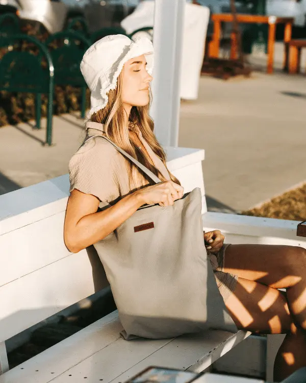 Alternative view of Patnem Beach Everyday Tote Grey | Sand Cloud