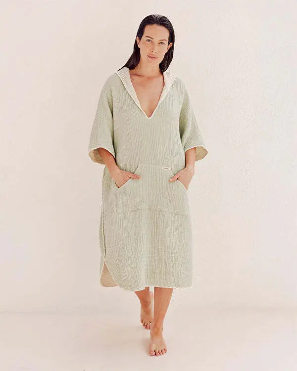 Falta Gauze Hooded Poncho - Sage | Sand Cloud