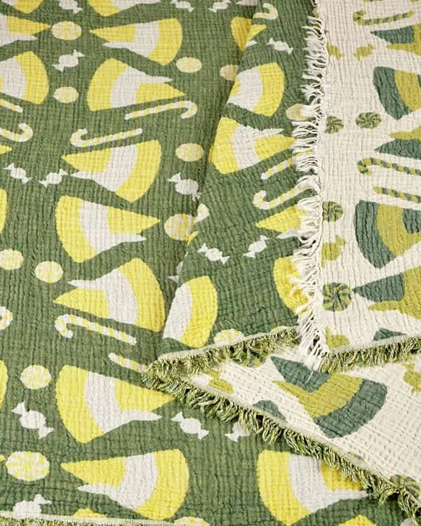 Elf Hat - PARTY BLANKET | Sand Cloud - Image 6